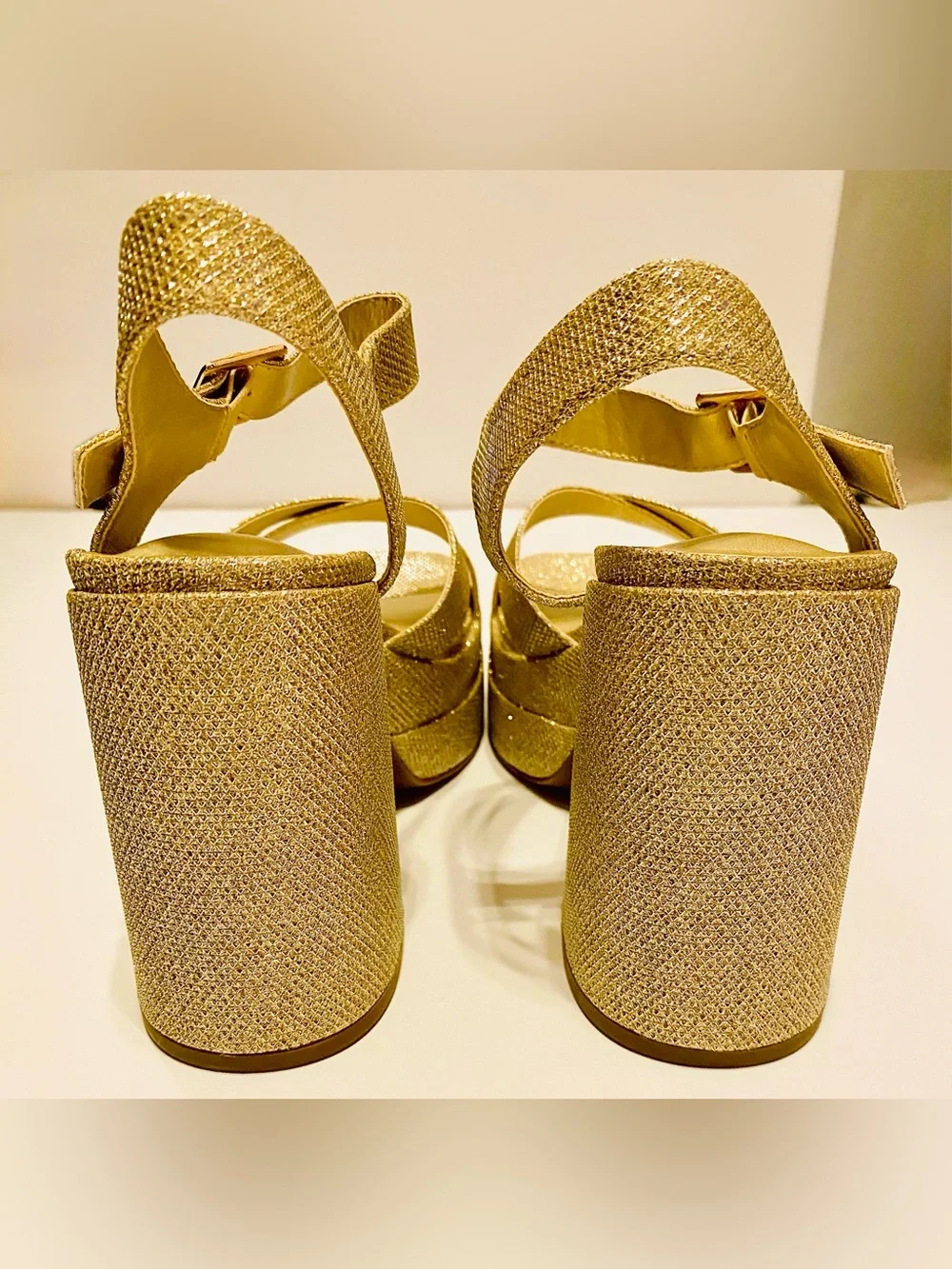 DREAM PAIRS-Size 9-Sparkle Gold Peep Toe Platform Ankle Strap Chunky Heels, NEW